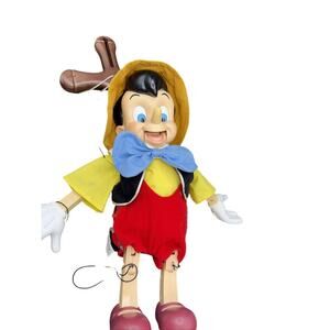 Disney Classics Pinocchio Animated Puppet Doll Toy Marionette Telco Works